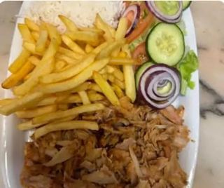 Prato Kebab com Arroz