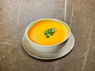 Крем-суп чечевичный с гренками (300г)