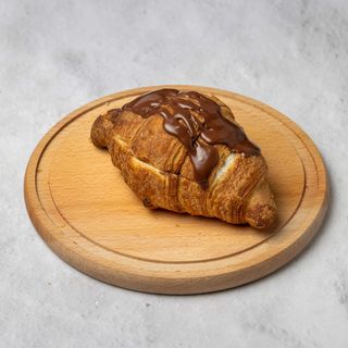 Kroasan sa čokoladom komad
