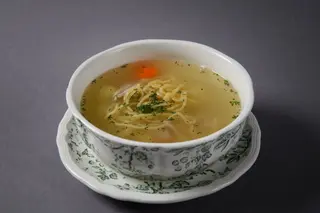 Куриный суп с лапшой (350г)