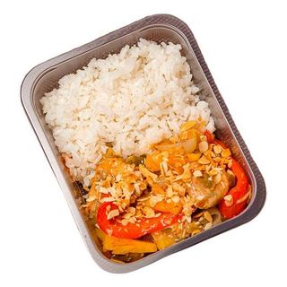 Курица по-тайски с гарниром(300г)