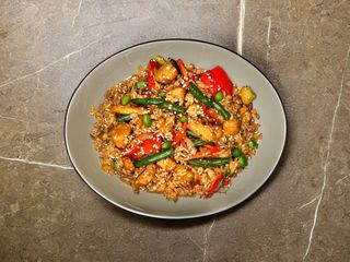 Курица по-тайски с рисом (1800г)