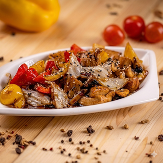 Курица с овощами Woke (300г)