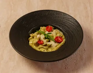 Курица с соусом песто (400г)