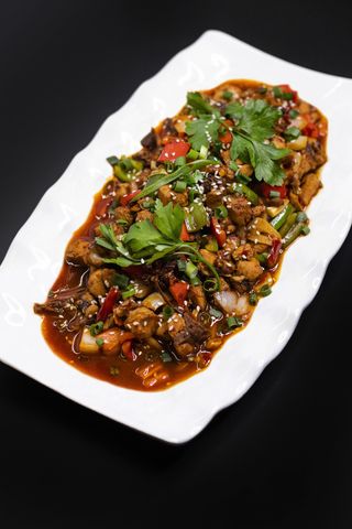 Курица в остром соусе (600г)