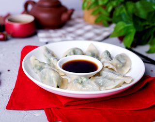 Пельмени дюцай с яйцом (1шт)