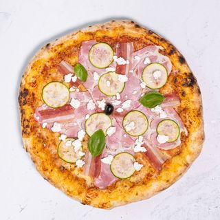 Pizza Lord of the pigs