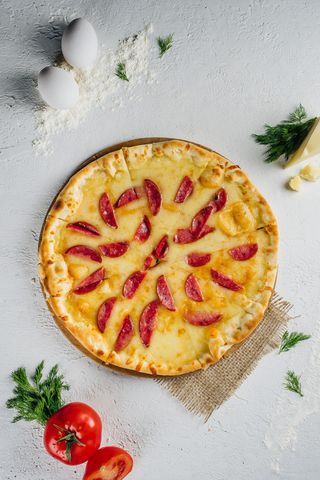 Пицца с салями (460г)
