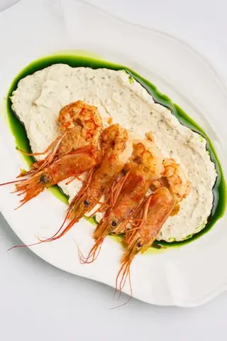 Лангустины с соусом тартар (290г)