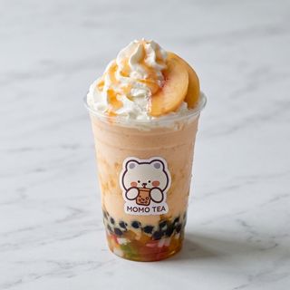 Latte pesca con panna