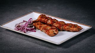 Lule Kebab sa junetinom i piletinom