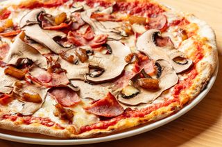 Pizza Luzzo