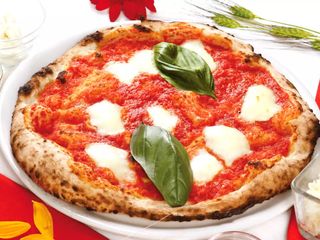 Margherita con mozzarella di bufala