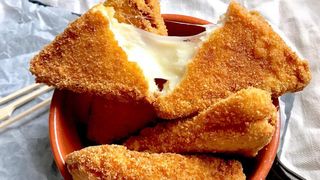 Mozzarella in carrozza