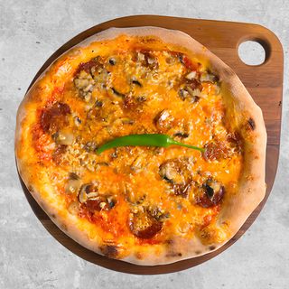 Mala Mađarica pizza