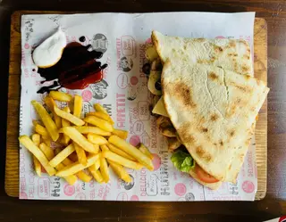 Makloub Escalope