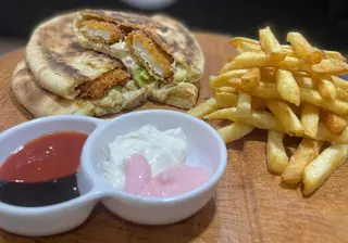 Makloub Escalope Panné