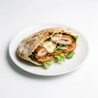 Makloub Cordon Bleu