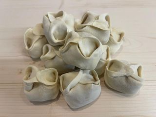 Манты сама лепила с джусаем(1кг)