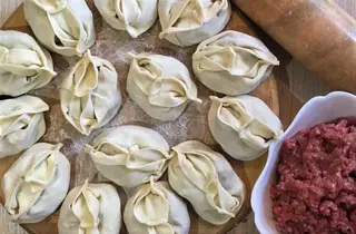 Манты с картофелем (1кг,19-20шт)