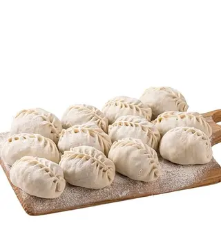 Манты с мясом (1кг,19-20шт)