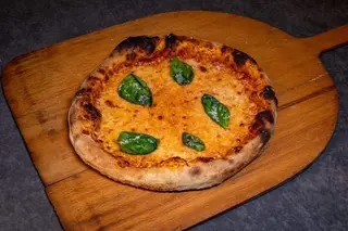 Margherita pizza 32cm