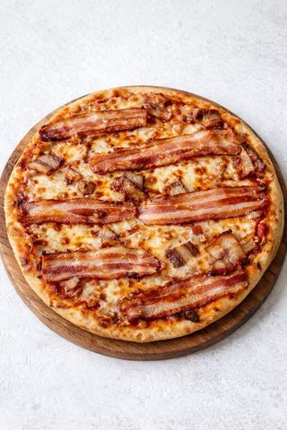 Pizza Mascarpone speck 27 cm