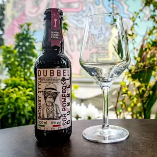 Mastri Birrai Umbri Sor Pompeo Dubbel Rossa