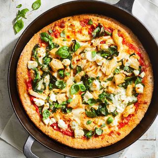 Mediterranean Roasted Pepper & Spinach Pizza