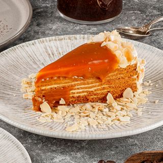 Медовый с карамелью/ Medovic cu Caramelă