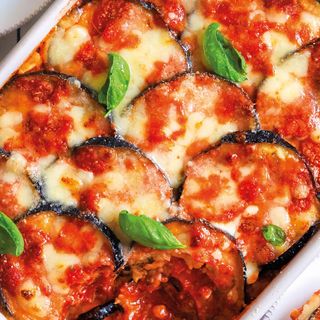 Melanzane alla parmigiana, una porzione