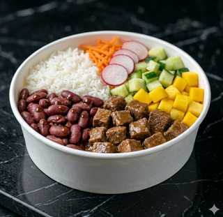 Menù de arroz habichuelas carne y ensalada grande