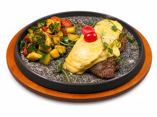 Мясо по французски (400г)