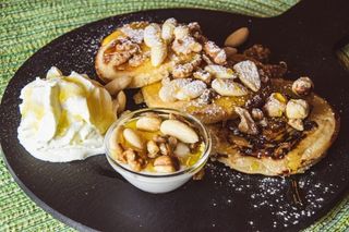 28. Miele e frutta secca / alternativa vegan con sciroppo d'acero