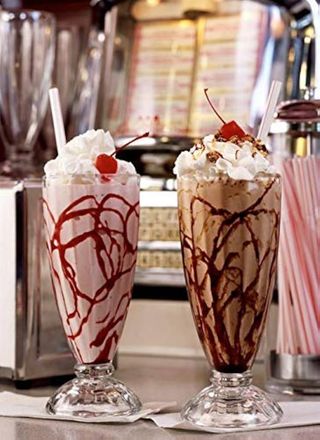 Milk shakes with ice cream (5ml glass)