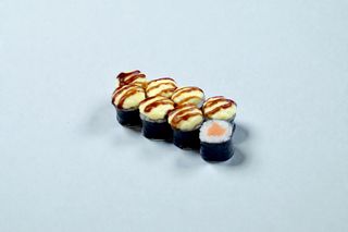 Мини роллы лосось запеченный (130г)