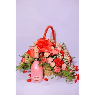 Mixed Roses Basket With Jp Chenet