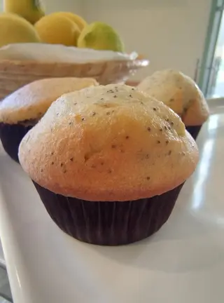 Muffin limone e semi di papavero