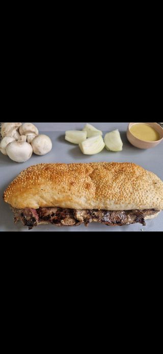 Mushroom steak sendvič