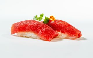 N02. Nigiri tuna