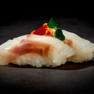 N03. Nigiri suzuki