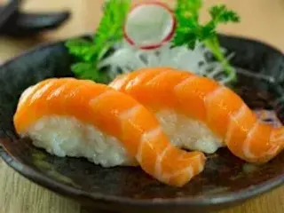 Nigiri salmone