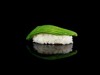Nigiri shiso avocado