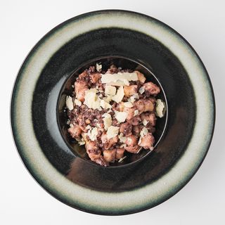 Njoketi s istarskom kobasicom u Teranu