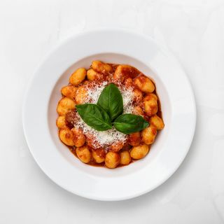 Gnocchi sa junećim šugom