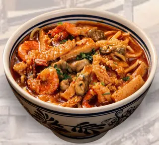 Noodles bowl di misto mare