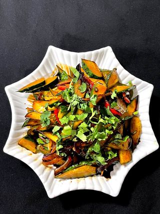 Огуречный острый (200г)