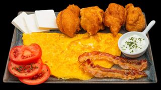 Omlet plus - slanina