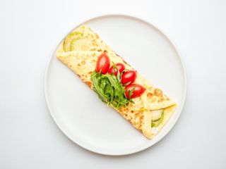 Омлет с авокадо (500г)