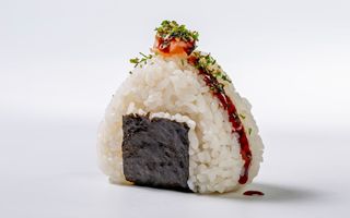 On2. Onigiri miura